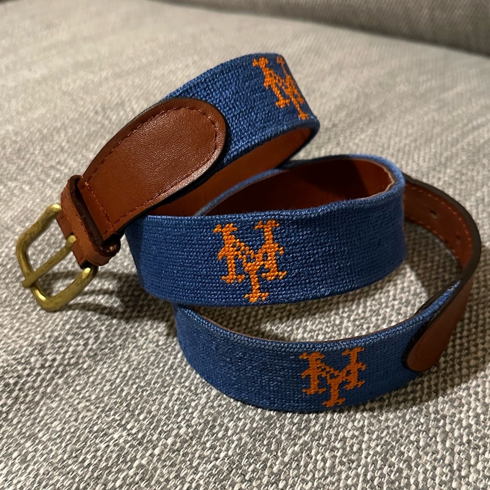 Smathers & Branson Hand-Stitched Needlepoint - New York Mets - Navy Blue Belt 34
